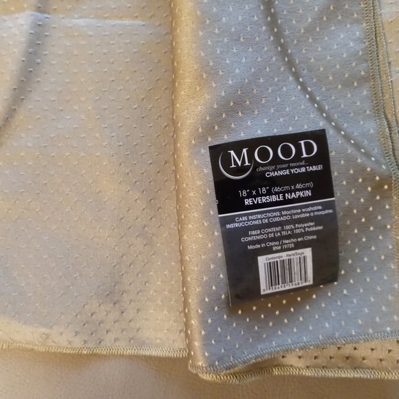 Fall Table napkin bundle (New) - Picture 10 of 11